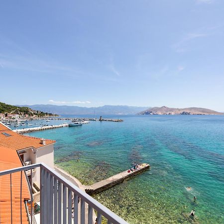 Little Beach House Baska  Ngoại thất bức ảnh